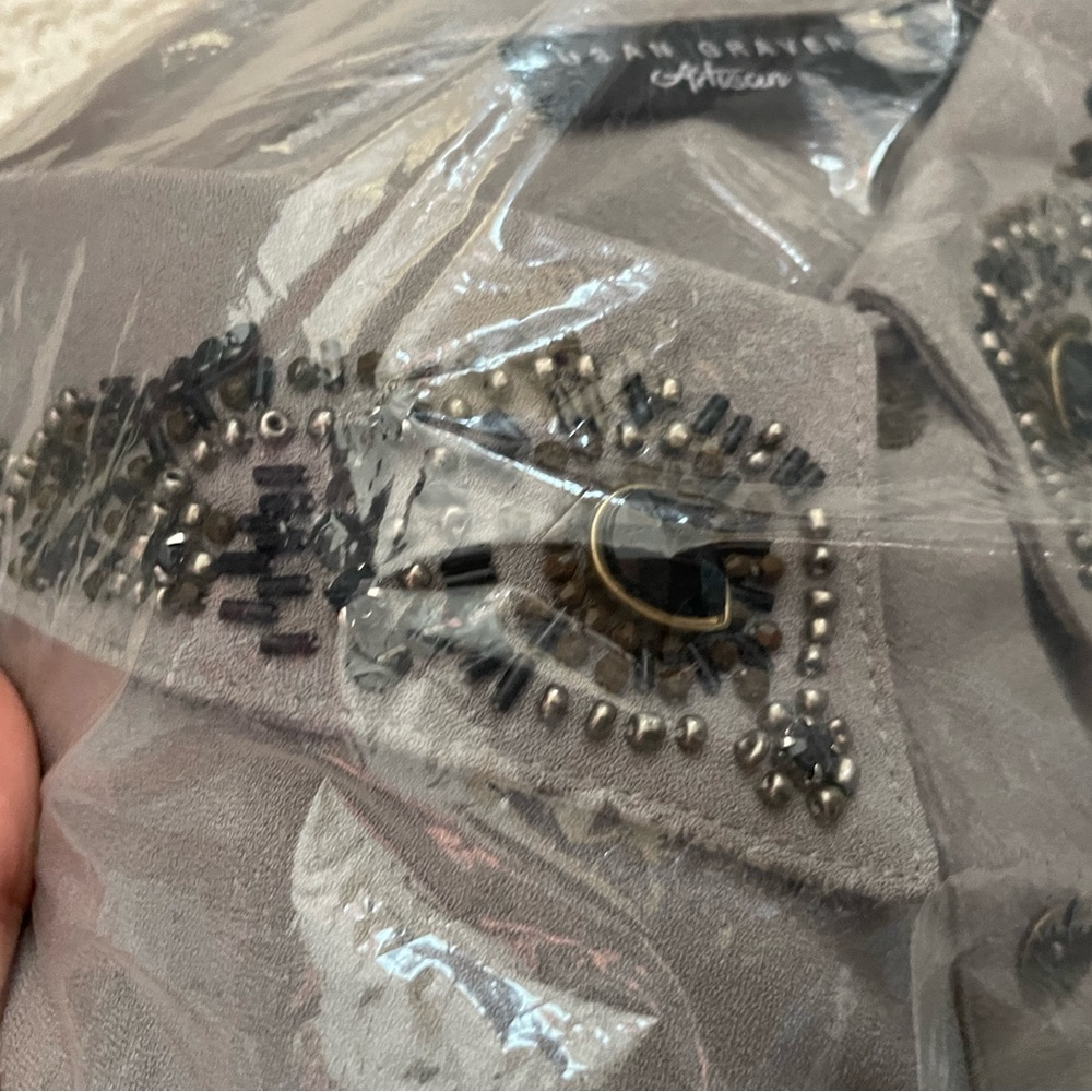 Susan Graver Artisan Stretch Woven Shirt w/ Embellishment Pebble Grey L A281176 - Picture 4 of 8